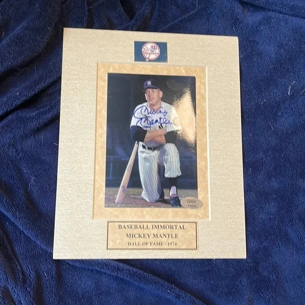 - Mickey mantle signed photo matted autographed